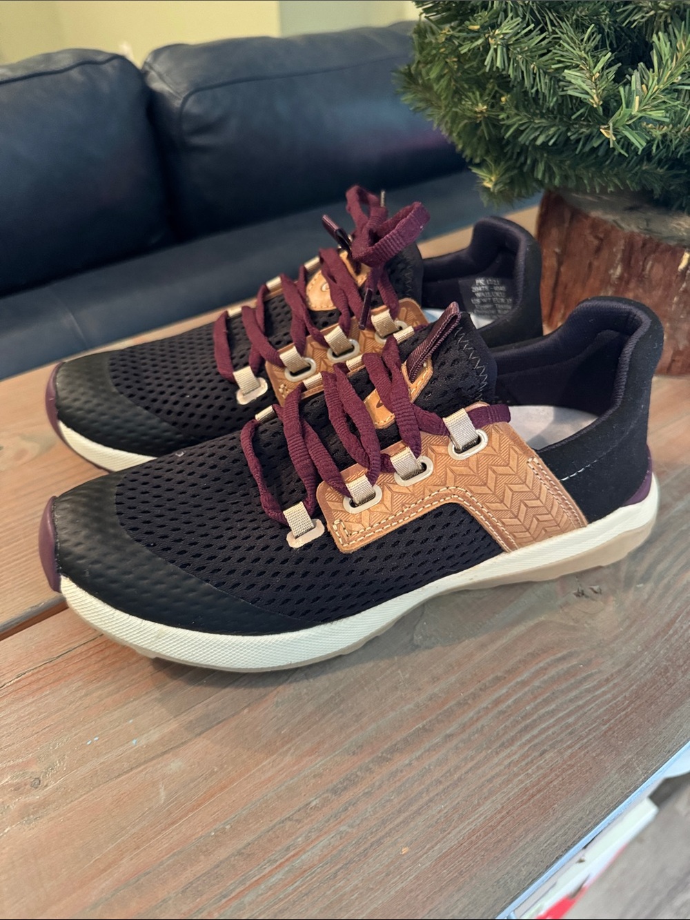 OluKai Black and Tan Sneakers with Burgundy Laces size 7